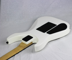 Jackson JS11 Beyaz Dinky Humbucker Elektro Gitar - Thumbnail
